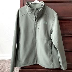 Men’s XL North Face jacket ** FREE SHIPPING 🌸⭐️🌼